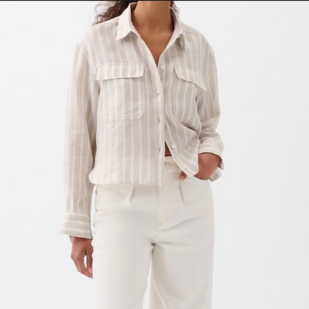GAP Linen Cropped Shirt